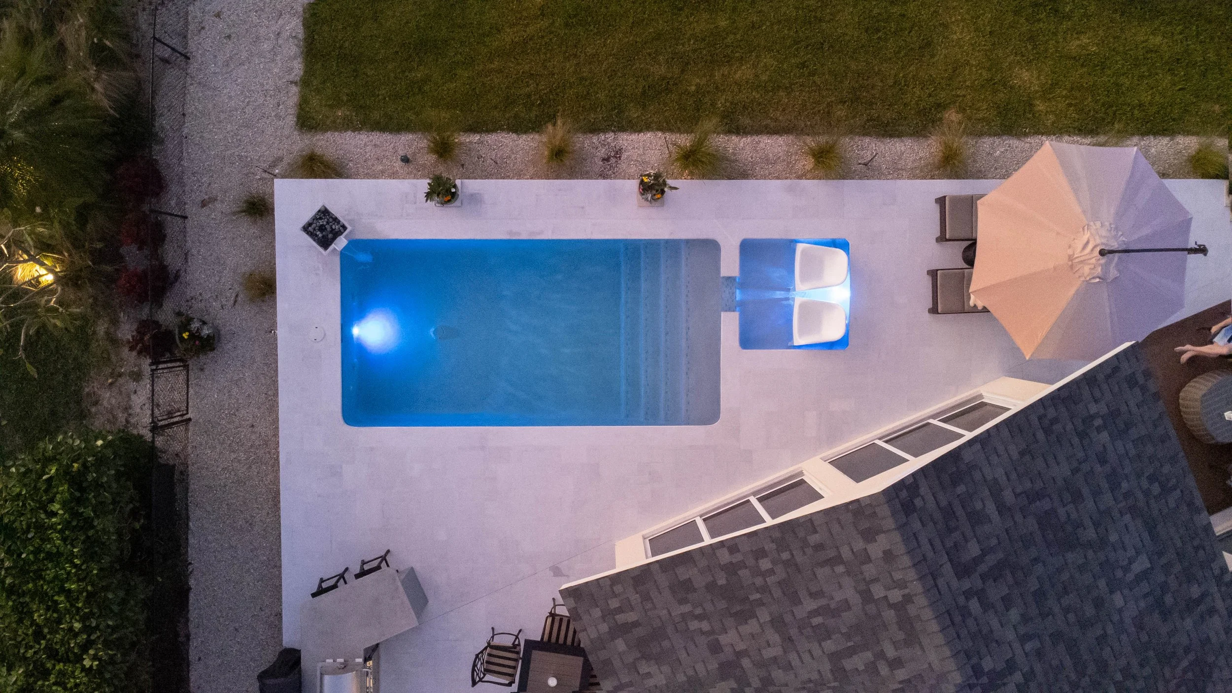 Cocktail Pool backyard installation
